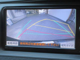バックガイドモニターで、後方を確認しながら安心して駐車することができます。運転初心者も熟練者も必須の機能ですよ!