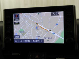 もちろんナビも装備されております。