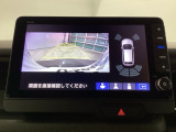 バックモニター付きで、車庫入れやバック時の後方確認をサポート。