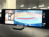 【360&deg;ビューモニター】専用のカメラにより、上から見下ろしたような視点で360度クルマの周囲を確認することができます☆死角部分も確認しやすく、狭い場所での切り返しや駐車もスムーズに行えます。
