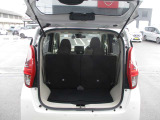 ラゲッジスペースはご覧の通りです。