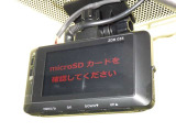 ドライブレコーダー装着車両です