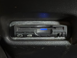 有料道路のレーン通過に便利なETC車載器を装着しています。ご利用にはセットアップが必要となります。