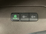 ★ECONスイッチ★ エコドライブを加速しよう!スイッチをONにすると、運転の仕方によるロスを抑え込み燃費をよくするようクルマが頑張ります(*^ー^*)燃費向上にチャレンジ♪