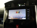 車庫入れも安心のバックガイドカメラもついています。