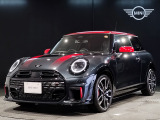 MINI ジョンクーパーワークス 3ドアが入庫しました。ボディカラーはレジェンドグレーです。