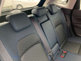 後部座席です。綺麗・清潔に仕上げております。内装の綺麗なお車は気持ちが良いですし、コンディションのいい車が多いです。