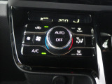 オートエアコンタイプなので細かい操作なしで快適温度に調整してくれます。季節の変わり目のわずらわしさはありませんね♪