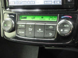 エアコンはオートエアコンになっています。