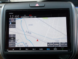 純正ギャザーズメモリーナビ装着車!ナビ起動までの時間と、地図検索する速度が最大の魅力で、初めての道でも安心・快適なドライブをサポートします!