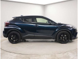 C-HR ハイブリッド 1.8 G モード ネロ 