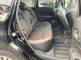 ◆◆◆後部座席も当然、綺麗・清潔に仕上げております。内装の綺麗なお車は気持ちが良いですし、コンディションのいい車が多いです。前のユーザーが丁寧に使っていた証拠です。