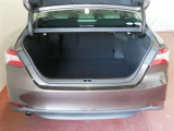 広々としたラゲージスペースを備えています。大きなものや長さのある荷物もしっかりと積み込めます。