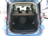 ラゲッジスペースは十分な広さを確保しています。日常のお買い物にも大活躍!積み下ろしも楽々ですよ。