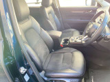 【運転席パワーシート&ドライビングポジションメモリー機能】運転手にあったシートパターン設定可能です。