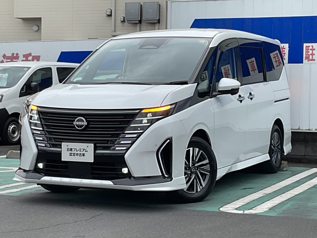 セレナ 1.4 e-POWER ルキシオン 