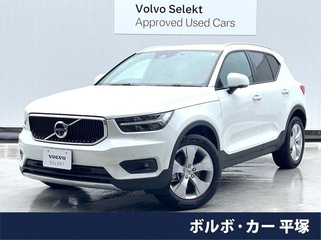 XC40 B4 モメンタム 