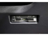 スッキリ装着されたビルトインタイプのETC!高速道路走行の料金所をノンストップで通過できます。※ ETCカードのお申し込みも当社にお任せ下さい!