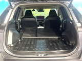 後席を格納すると、これだけの広さが!シーンに合わせたシートアレンジで、大きな荷物も積むことが出来ます♪