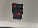 【SOSコール] 急病時や危険を感じた時、スイッチを押すと専門のオペレータに繋がって警察や消防への連携をサポートしてくれます