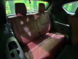 3列目シートはもちろん状態良好☆大人でもゆったりと座って頂けますので、大人数でのお出かけもラクラクです♪ご家族で、気の知れた仲間で、ドライブに行くのが楽しみですね♪