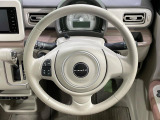 【純正革巻きステアリング】上質な革を使用することで、手にしっかり馴染みとても運転しやすいハンドルです♪