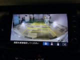 リアカメラ付きです。駐車の際、これがあれば車庫入れに自信が無い方も安心です!一度使うと手放せない必須装備です!