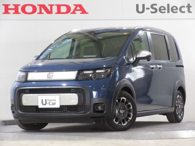 フリード 1.5 クロスター 