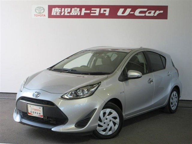 アクア 1.5 S スタイルブラック 