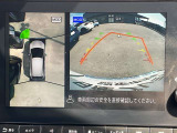 アラウンドビューモニター搭載。上から見下ろしたように液晶に映るのでスムーズな駐車をサポートします。