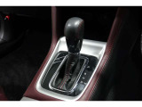 扱いやすい位置に配置されたフロアオートマチックです☆CVTを採用で滑らかでスムーズな走りが楽しめますよ♪