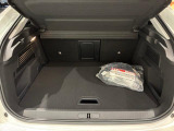 奥行き、高さともにたっぷり取られたラゲッジスペース。分割可倒リヤシートだから便利に使えます。