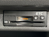 【ETC】高速道路の料金所をストレスなく通過!話題のスポットやサービスエリアに多い「スマートIC」利用時は必須のアイテムです。当店でセットアップを実施、ご納車当日からすぐにご利用いただけます!