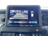 【リアカメラ】運転が苦手な方も車庫入れラクラクです!ギアをリバースに入れれば自動的にモニターが切り換わりますので、面倒な操作は不要です。狭い駐車場もお車を傷つけず安心です!