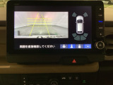 バックでの車庫入れも安心です! リアカメラが付いているバックモニター付のナビを装備しております。バンパーについているソナーや、操作線もついており距離感も画面から確認できます。