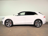 Q8 55 TFSI クワトロ ラグジュアリー 4WD 