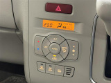 【オートエアコン】お好みの温度設定を行うことで、昼夜問わず寒暖差の大きい時期にも自動で風量を調整。快適なドライブを楽しめます。