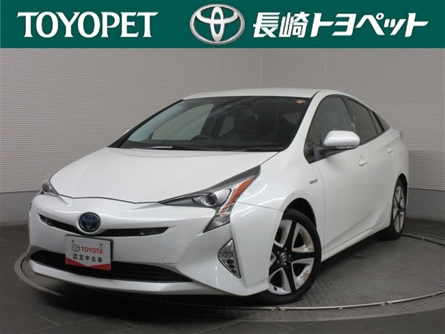 トヨタ プリウス 