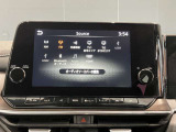 日産コネクトナビゲーション付き車両です。AppleCarPlayやBluethoothなども使えて便利です。
