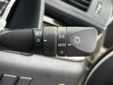 【オートライト(AUTO)】外の明るさをシステムが感知して、自動でヘッドライトが点灯します!ヘッドライトをつけ忘れを防ぐ便利機能です。