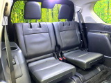 3列目シートはもちろん状態良好☆大人でもゆったりと座って頂けますので、大人数でのお出かけもラクラクです♪ご家族で、気の知れた仲間で、ドライブに行くのが楽しみですね♪