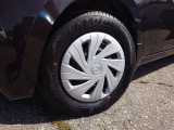 こちらは純正 ホイールキャップを装着しております☆