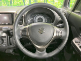 【純正革巻きステアリング】上質な革を使用することで、手にしっかり馴染みとても運転しやすいハンドルです♪