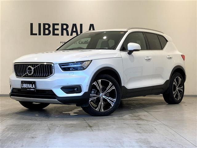 XC40 B4 AWD インスクリプション 4WD 4WD 本革シート