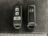 スマートキーです!ドアの施錠・解錠・エンジンの始動がスムーズで大変便利です!