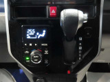 直感で操作しやすいシフトレバーになっております!