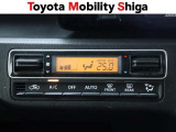 ワンタッチで室温調整!便利なオ-トエアコン装着車です。