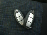 インテリジェントキーは、このリモコンキーを身につけているだけで、ドアロックの施錠開錠、エンジンスイッチのON/OFFがワンタッチで可能なんです♪