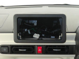 オーディオ取り付けスペースあります。 お好きなナビやオーディオを取り付け出来ます。