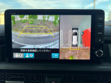 バックでの駐車が苦手な方や運転にあまり自信のない方でも後方の視界をしっかりサポート。安心して車庫入れが出来るバックカメラを装備しています!